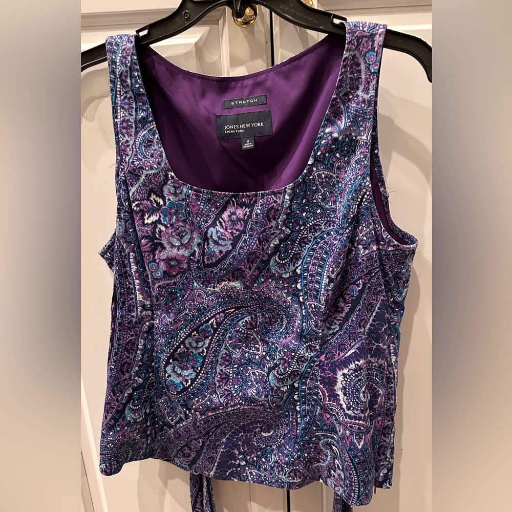 Jones New York Purple and Pink Paisley Patterned Top with attached tie belt